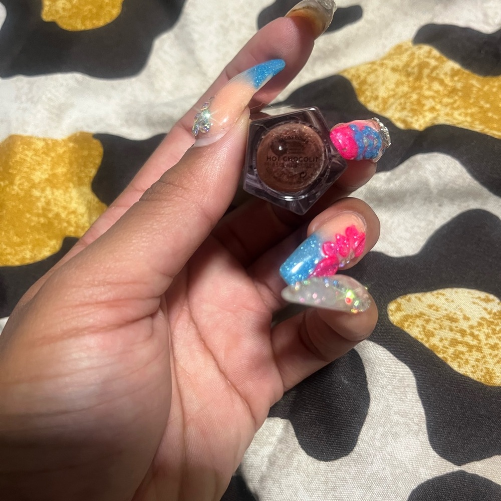 Fenty Beauty Mini Gloss Bomb Hot Chocolit - Picture 3 of 4